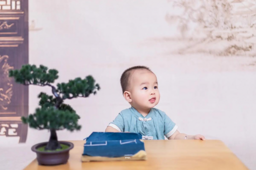 磁县月子里宝宝湿疹怎么办